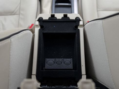 Used 2012 Lincoln MKZ AWD image 22