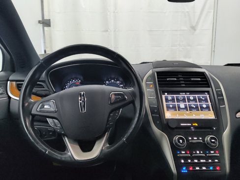 Used 2019 Lincoln MKC Reserve w/ MKC Climate Package AWD/4WD image 22