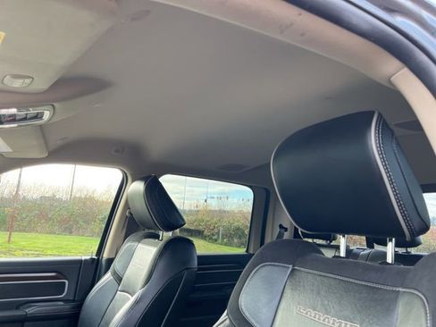 Used 2022 RAM 3500 Laramie image 15