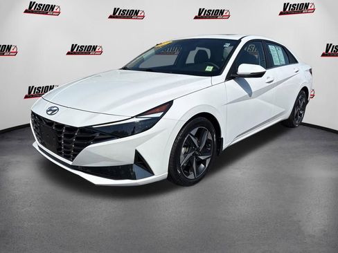 Used 2023 Hyundai Elantra Limited FWD image 1