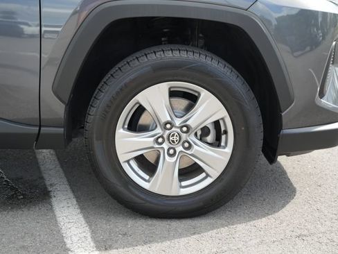 Used 2024 Toyota RAV4 XLE FWD image 44