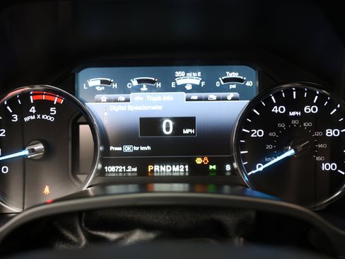 Used 2018 Ford F250 Lariat w/ Lariat Value Package image 37