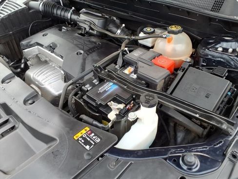 Used 2021 Chevrolet Blazer LT image 32