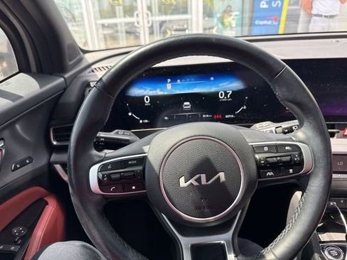 Used 2023 Kia Sportage SX AWD/4WD image 11