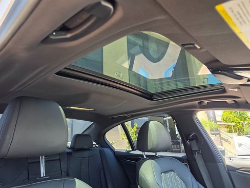 Used 2023 BMW 530e w/ Premium Package RWD image 17