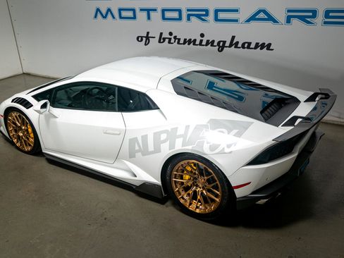 Used 2015 Lamborghini Huracan LP 610-4 image 23