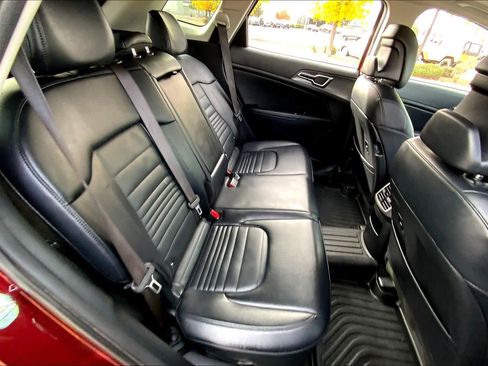 Used 2023 Kia Sportage SX Prestige image 16