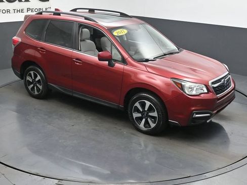 Used 2017 Subaru Forester 2.5i Premium w/ All-Weather Package AWD/4WD image 48