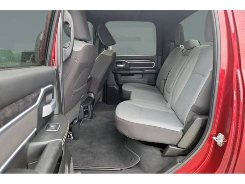 Used 2024 RAM 2500 Big Horn AWD/4WD image 14