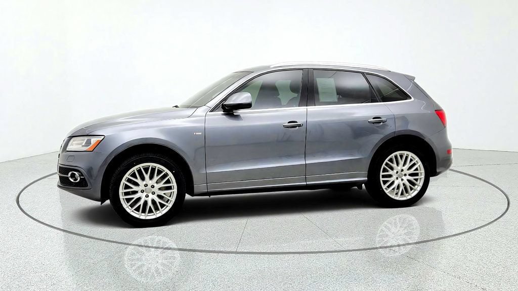 Used 2017 Audi Q5 2.0T Premium Plus w/ Technology Package AWD/4WD image 8