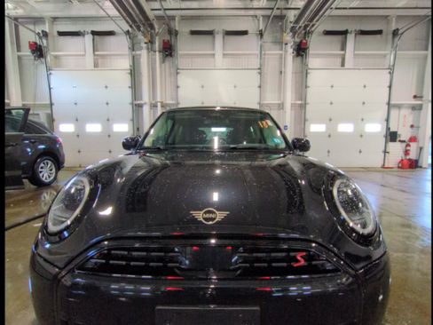 Used 2025 MINI Cooper S image 5