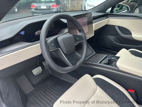Used 2026 Tesla Model S Plaid AWD/4WD image 8