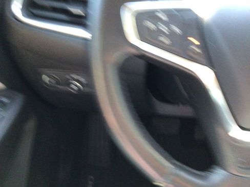 Used 2021 Chevrolet Equinox LT AWD/4WD image 28