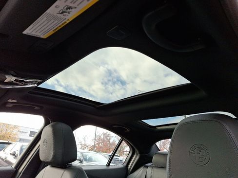 New 2025 Alfa Romeo Giulia AWD w/ Driving Assist Package image 10