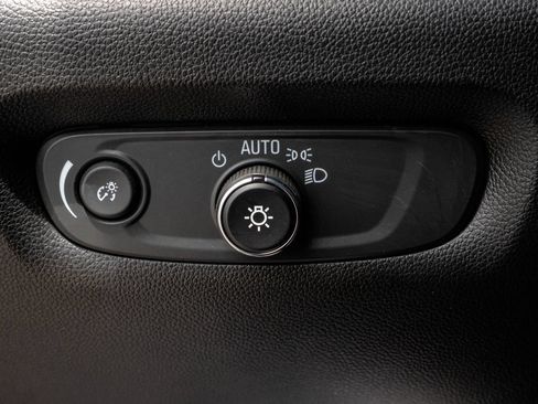 Certified 2024 Chevrolet Traverse LS AWD/4WD image 20