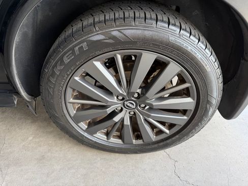 Used 2022 Nissan Pathfinder SL w/ SL Premium Package FWD image 54