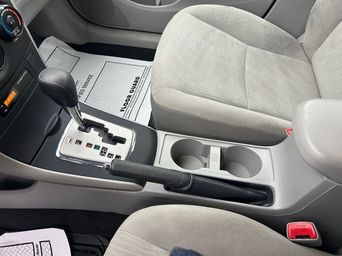 Used 2010 Toyota Corolla Base image 22