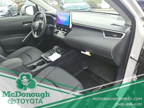 New 2026 Toyota Corolla Cross XLE w/ Convenience Package image 12
