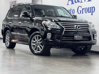 Used 2014 Lexus LX 570 4WD w/ Luxury Package