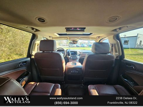 Used 2017 Chevrolet Suburban Premier image 39