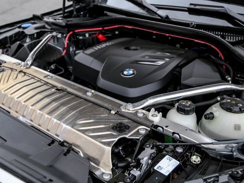 Used 2026 BMW X3 xDrive30 w/ Premium Package image 25