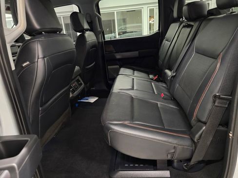 Used 2024 Ford F250 Lariat AWD/4WD image 34