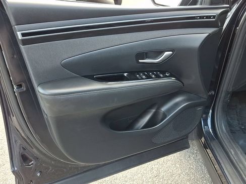 Used 2022 Hyundai Tucson Limited AWD/4WD image 14