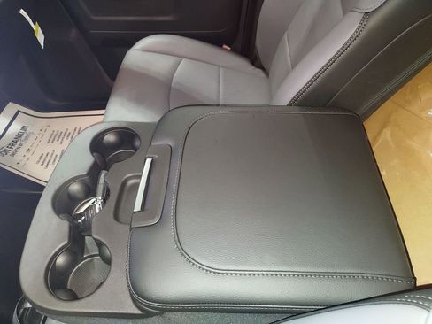 New 2026 RAM 2500 Tradesman AWD/4WD image 27