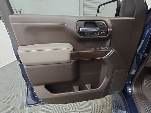 Used 2021 GMC Sierra 1500 SLT w/ SLT Premium Package image 30