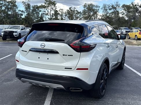 Certified 2024 Nissan Murano SV w/ SV Midnight Edition Package image 9