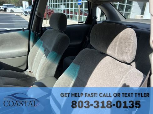 Used 2002 Saturn L-Series L200 image 10