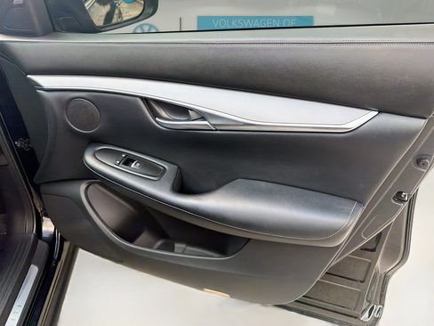 Used 2024 INFINITI QX50 Luxe w/ Accent Package FWD image 35