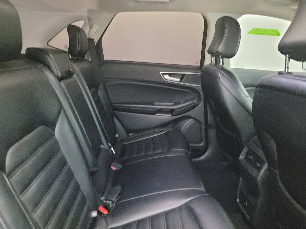 Used 2021 Ford Edge SEL AWD/4WD image 19