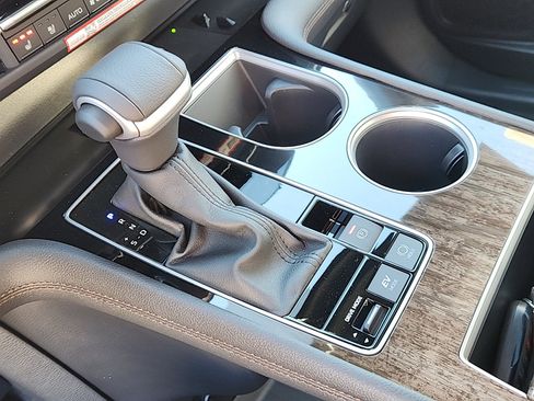 New 2026 Toyota Sienna Limited image 17