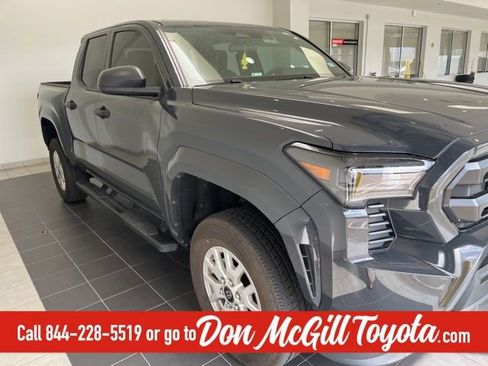 Certified 2025 Toyota Tacoma SR image 6