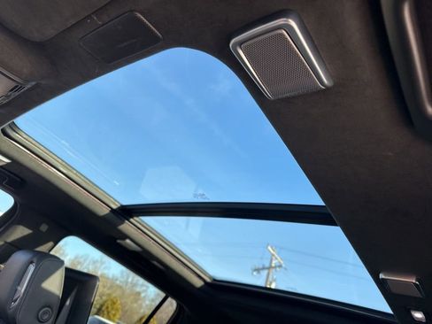 Used 2023 Cadillac Escalade ESV Sport Platinum image 12