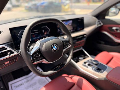 Used 2025 BMW 330i xDrive Sedan AWD/4WD image 11