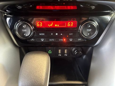 Used 2025 Mitsubishi Eclipse Cross SE AWD/4WD image 18
