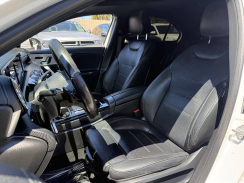 Used 2021 Mercedes-Benz A 220 image 17