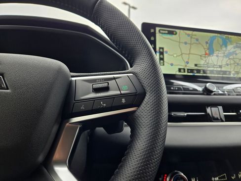 New 2026 Mitsubishi Outlander SE image 27