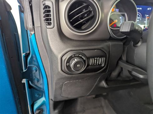 Used 2019 Jeep Wrangler Unlimited Sport S image 20