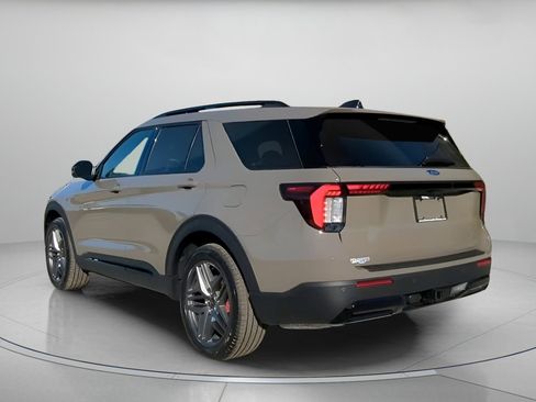 New 2026 Ford Explorer ST-Line w/ ST-Line Street Pack image 20
