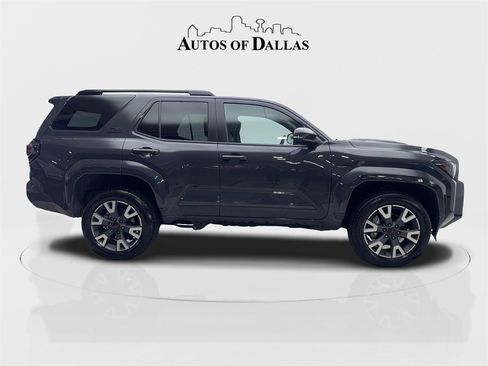 Used 2025 Toyota 4Runner TRD Sport image 10