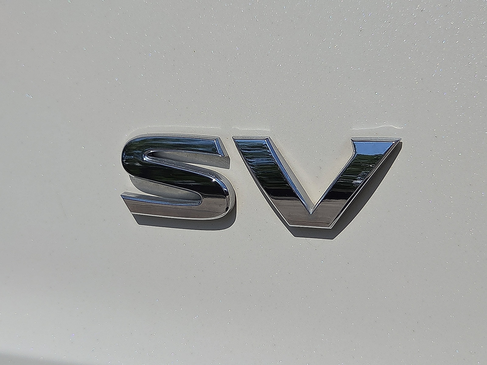 Used 2023 Nissan Rogue SV FWD image 9
