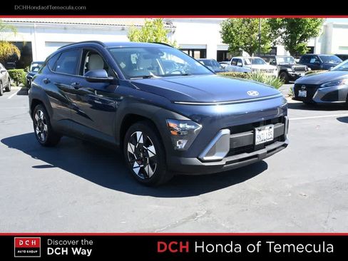 Used 2024 Hyundai Kona SEL FWD image 3