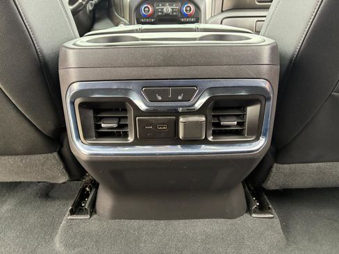 Used 2021 Chevrolet Silverado 1500 LTZ AWD/4WD image 29