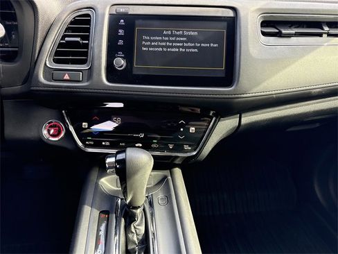 Used 2021 Honda HR-V EX-L image 17