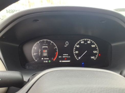 Used 2025 Honda HR-V LX image 18