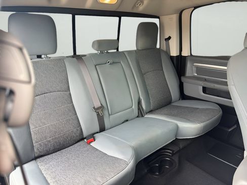 Used 2019 RAM 1500 Big Horn AWD/4WD image 16