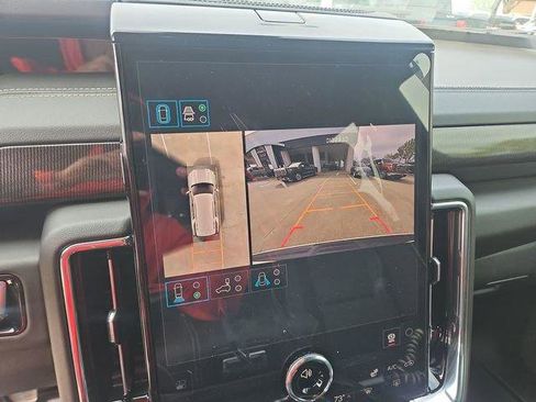 New 2026 GMC Yukon Elevation image 15